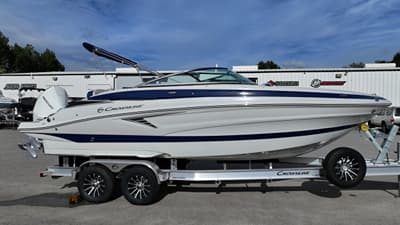 BOATZON | Crownline 250 XSS 2026