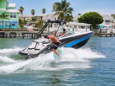 BOATZON | Crownline 265 SS Surf 2022