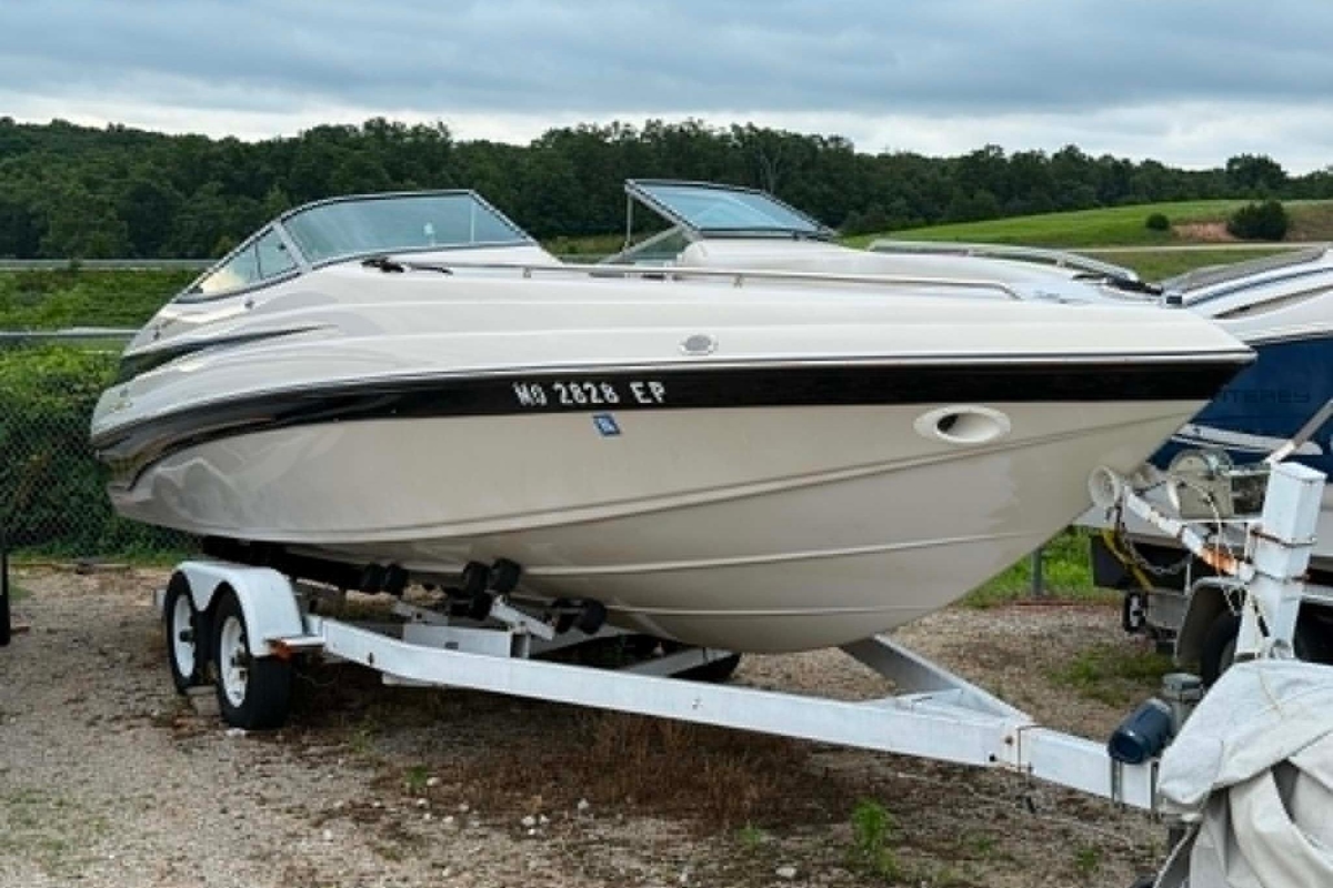 1999 Crownline 266 BR - Sold Boat