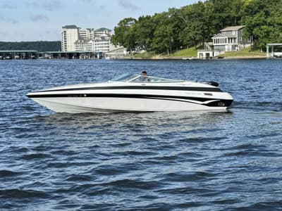 BOATZON | Crownline 266 BR 2002
