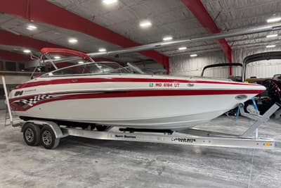 BOATZON | Crownline 270 BR 2003