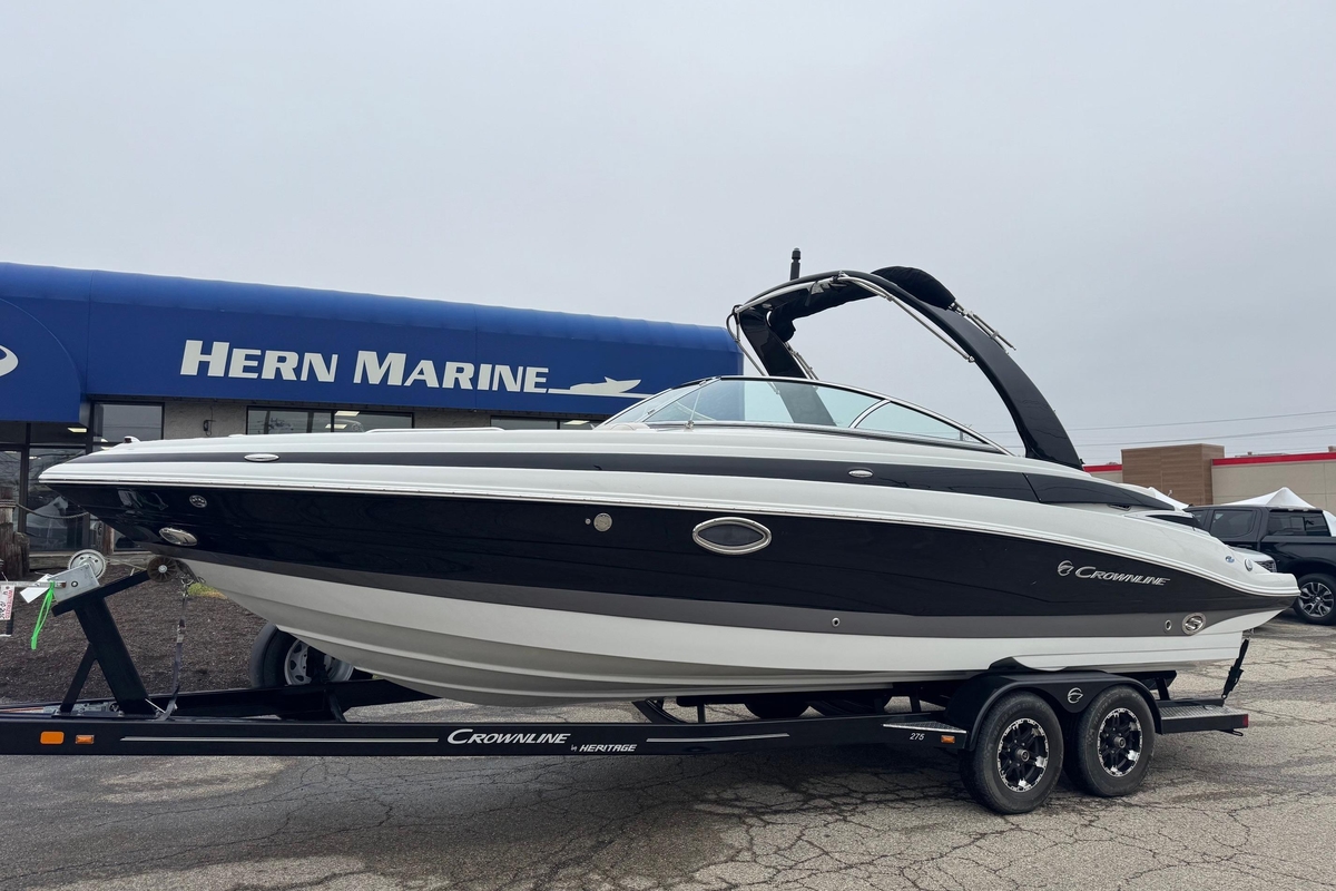 2019 Crownline 275 SS - Sold Boat