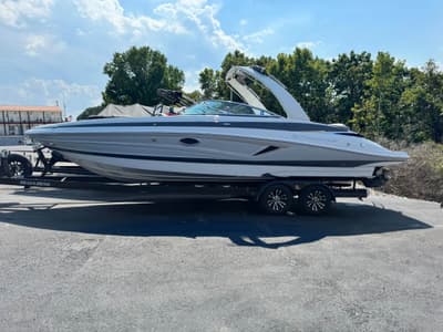 BOATZON | Crownline 290 SS 2022