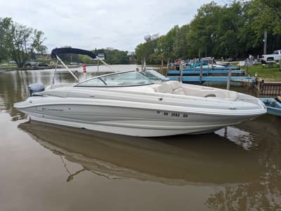 BOATZON | Crownline Crownline 26 E6 XS with 300HP Yamaha 2016
