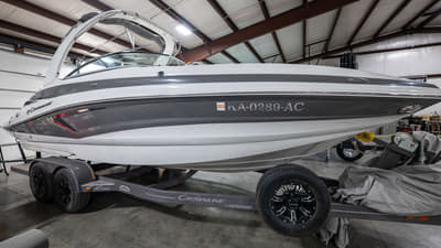 BOATZON | Crownline E 255 2020