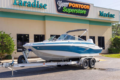 BOATZON | Crownline E220 XS 2026 BOATZON | Crownline E220 XS 2026