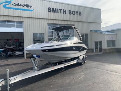 BOATZON | Crownline E260 XS 2024 BOATZON | Crownline E260 XS 2024