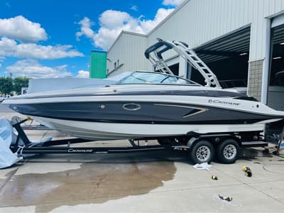 BOATZON | Crownline E275 2024