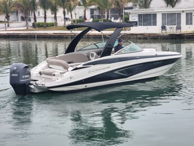 BOATZON | Crownline E275XS 2019