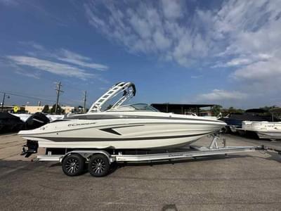 BOATZON | Crownline E280 XS 2026