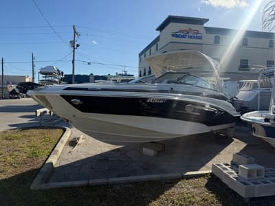 BOATZON | Crownline E29 XS 2018 BOATZON | Crownline E29 XS 2018