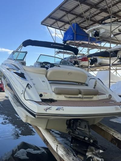 BOATZON | Crownline E4 2016