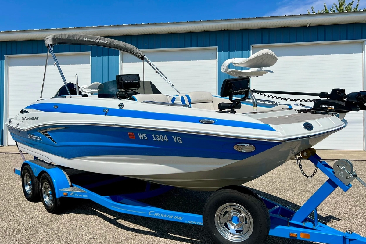 2020 Crownline Eclipse E205 XS Fish - Sold Boat