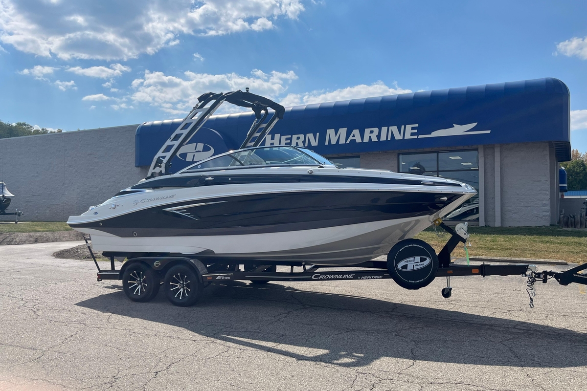 2025 Crownline Eclipse E235 - Sold Boat