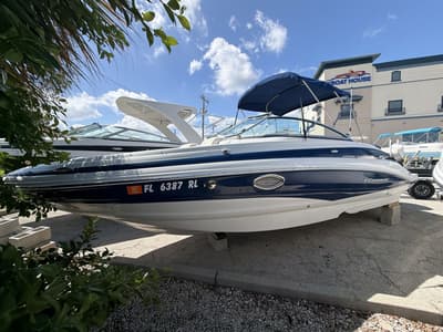 BOATZON | Crownline Eclipse E24 XS 2018