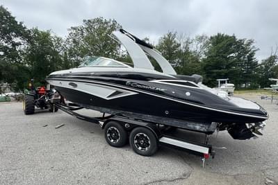 BOATZON | Crownline Eclipse E255 2020