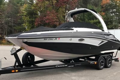 BOATZON | Crownline Eclipse E255 2020