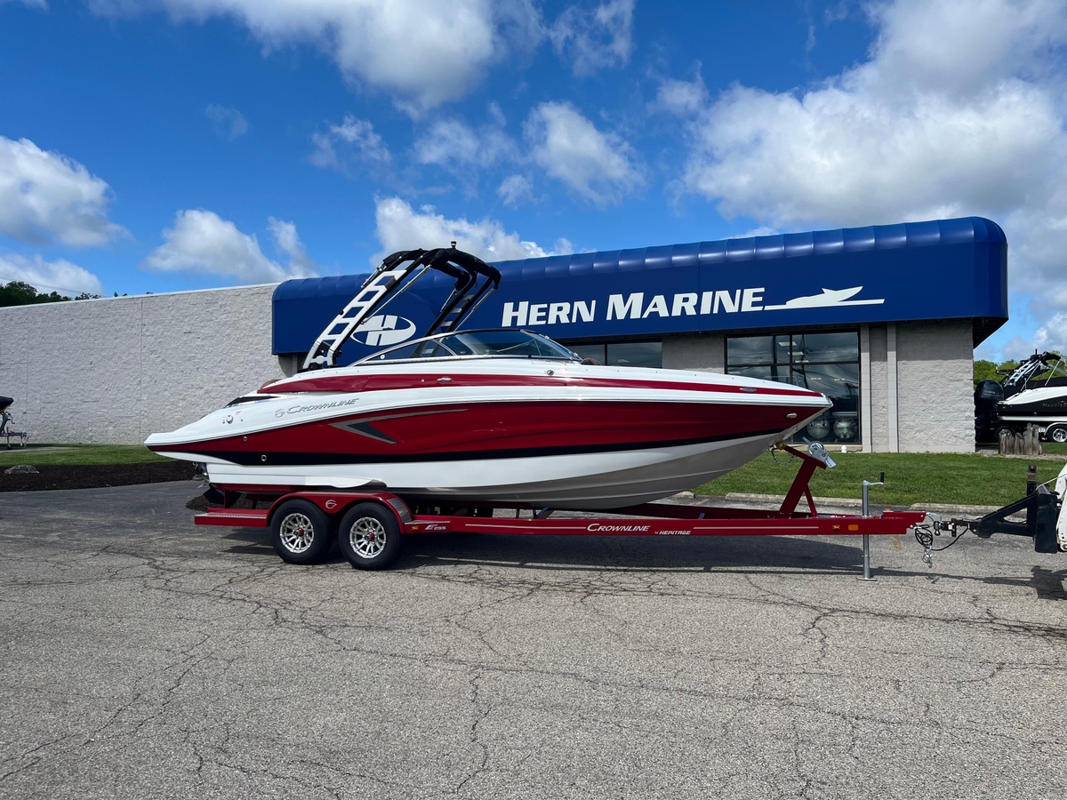 2024 Crownline Eclipse E255 - Sold Boat