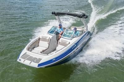 BOATZON | Crownline Eclipse E255 SURF 2019