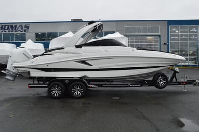 BOATZON | Crownline Eclipse E260 XS 2024