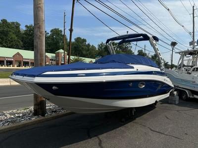BOATZON | Crownline Eclipse E260 XS 2025 BOATZON | Crownline Eclipse E260 XS 2025