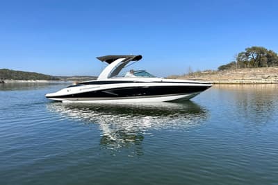 BOATZON | Crownline Eclipse E285 2019