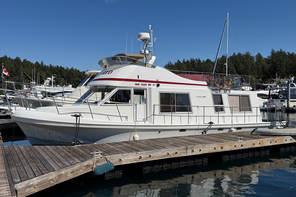 1990 Cruise-A-Home Corsair - Sold Boat