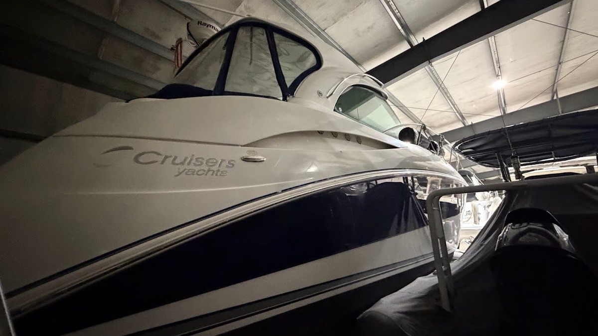 2008 Cruiser Yachts 390 Sport Coupe - Sold Boat