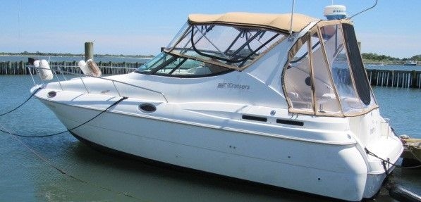 1997 Cruisers 3075 Rogue - Sold Boat