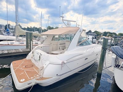 BOATZON | Cruisers 37O Express 2007