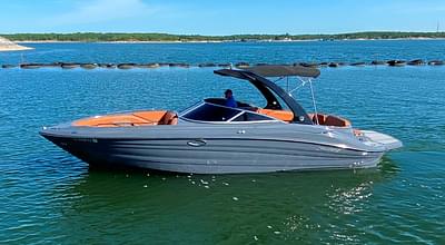 BOATZON | Cruisers Sport Series 298 SS South Beach Edition 2017 BOATZON | Cruisers Sport Series 298 SS South Beach Edition 2017
