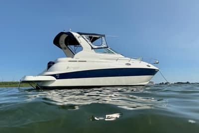 BOATZON | Cruisers Yachts 280 CXi Express 2004