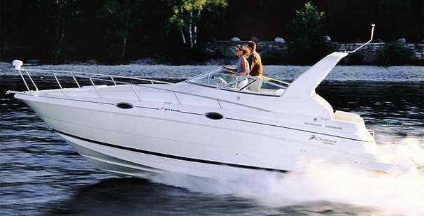 2000 Cruisers Yachts 2870 Express - Sold Boat