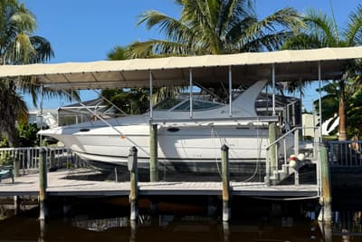 BOATZON | Cruisers Yachts 3075 Express 2003