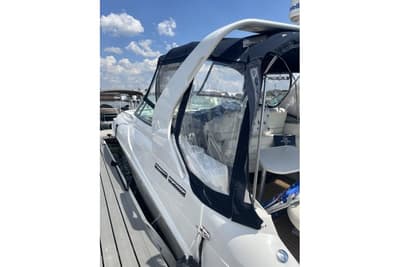 BOATZON | Cruisers Yachts 3175 Rogue 1996