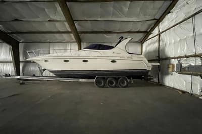 BOATZON | Cruisers Yachts 3372 Express 2002