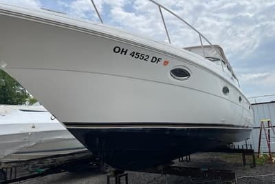 BOATZON | Cruisers Yachts 3372 Express 2002 BOATZON | Cruisers Yachts 3372 Express 2002