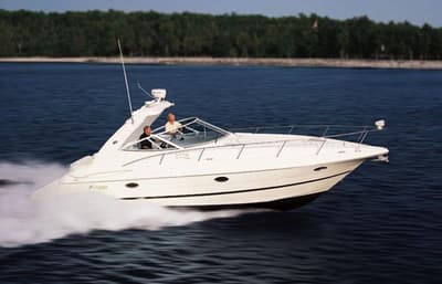 BOATZON | Cruisers Yachts 340 Express 2004