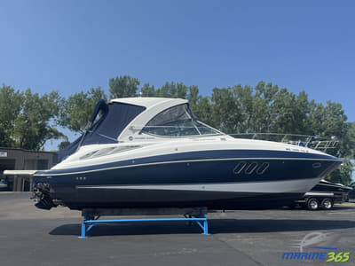 BOATZON | Cruisers Yachts 35 Express 2015
