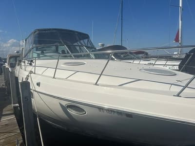 BOATZON | Cruisers Yachts 3570 1995