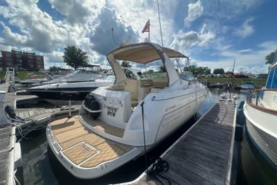BOATZON | Cruisers Yachts 3575 Esprit 1995