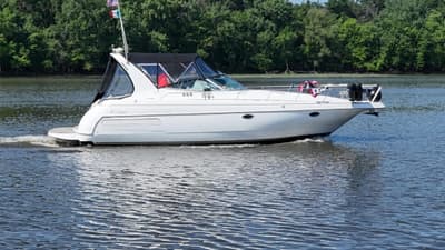 BOATZON | Cruisers Yachts 3575 Esprit 1998