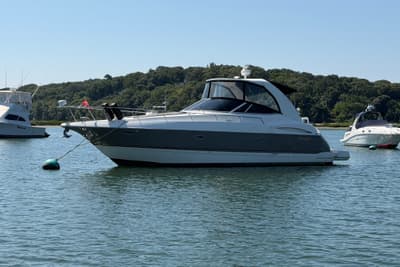 BOATZON | Cruisers Yachts 370 Express 2007