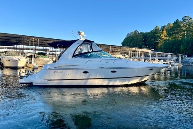 2003 Cruisers Yachts 3772 Express - Sold Boat