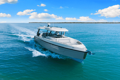 BOATZON | Cruisers Yachts 38 VTR 2026 BOATZON | Cruisers Yachts 38 VTR 2026