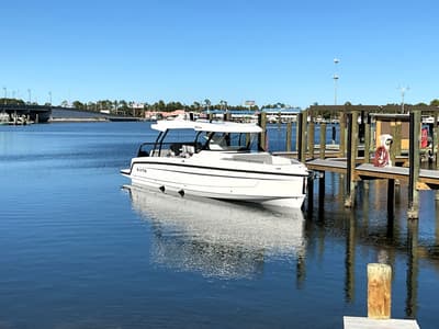 BOATZON | Cruisers Yachts 38 VTR 2026