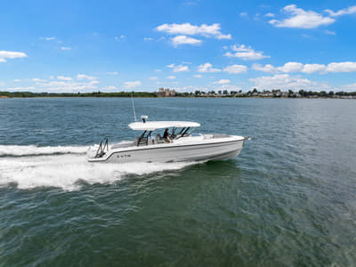 BOATZON | Cruisers Yachts 38 VTR 2026