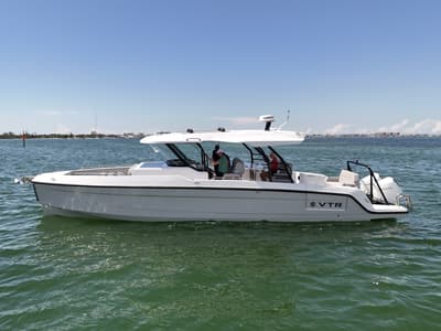 BOATZON | Cruisers Yachts 38 VTR 2026 BOATZON | Cruisers Yachts 38 VTR 2026