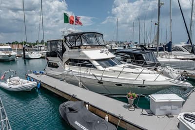 BOATZON | Cruisers Yachts 3850 Aft Cabin 1991