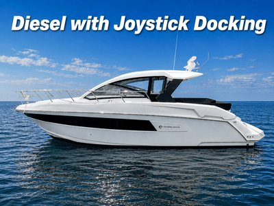 BOATZON | Cruisers Yachts 390 EXPRESS COUPE 2016
